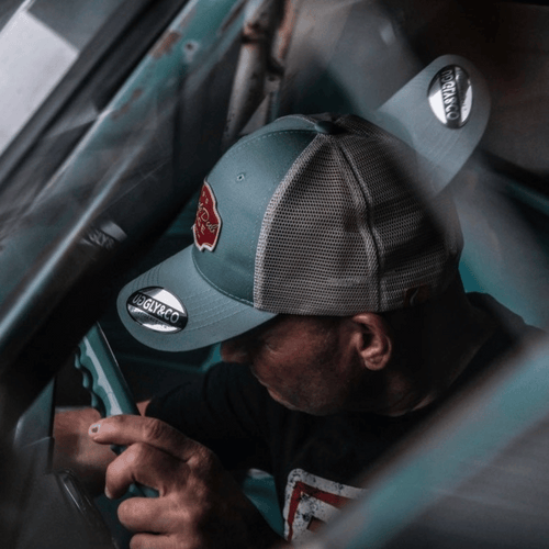 Black Dub Garage Trucker Hat - Peppermint