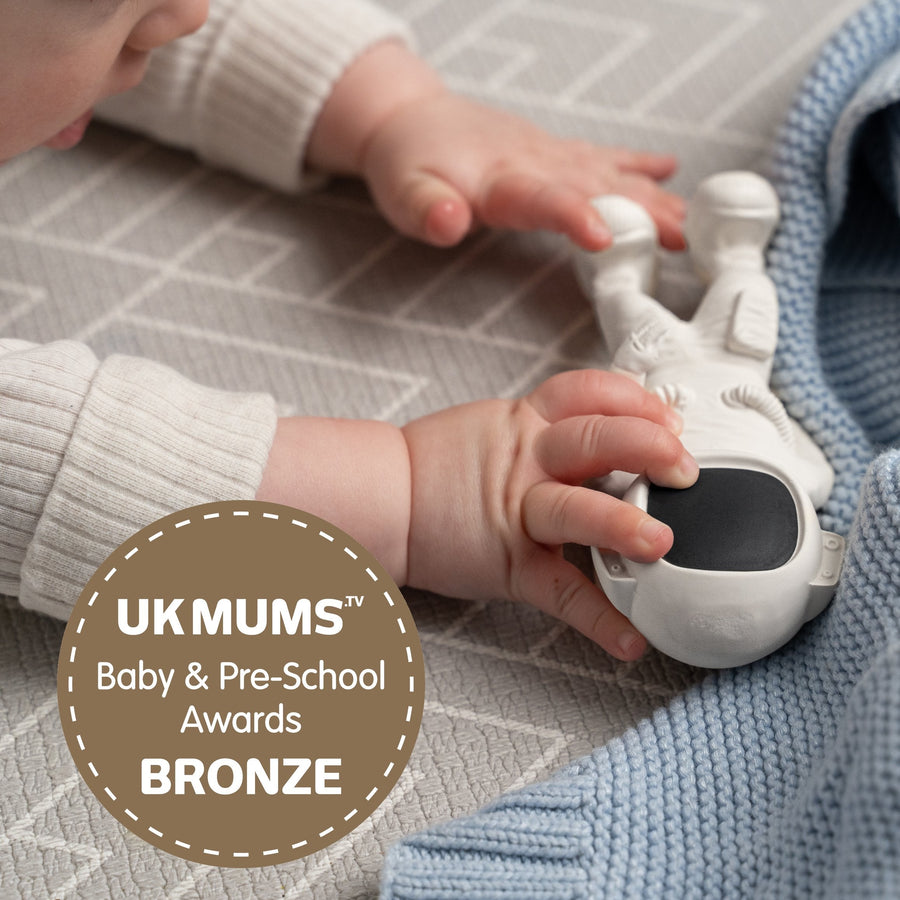 AstroGNAW® Astronaut – Natural Rubber Space Teether Toy